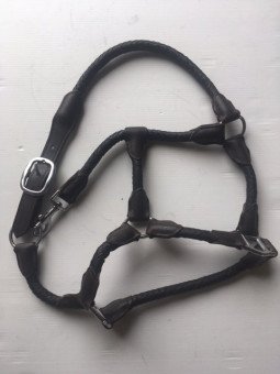 Promo Licol Cuir Rond Tressé Norton Poney